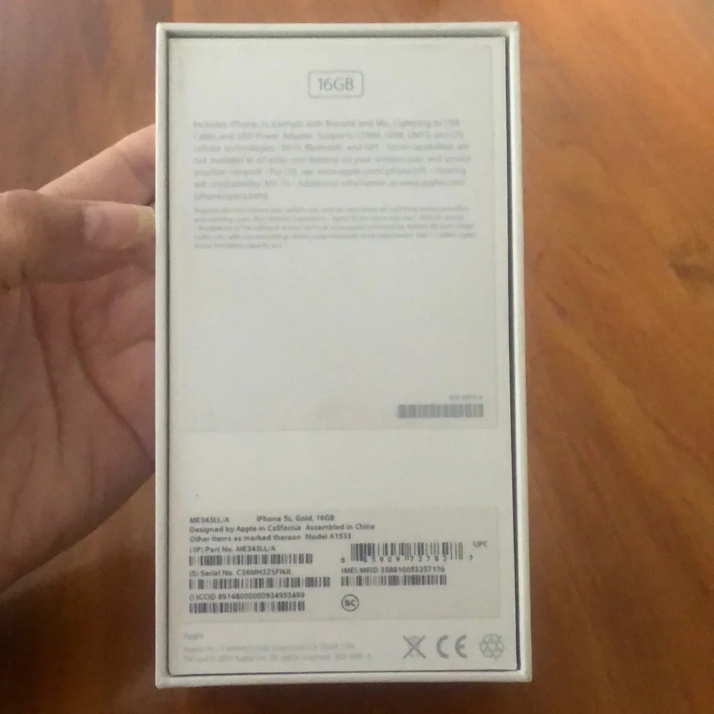 Apple iPhone 5S Box